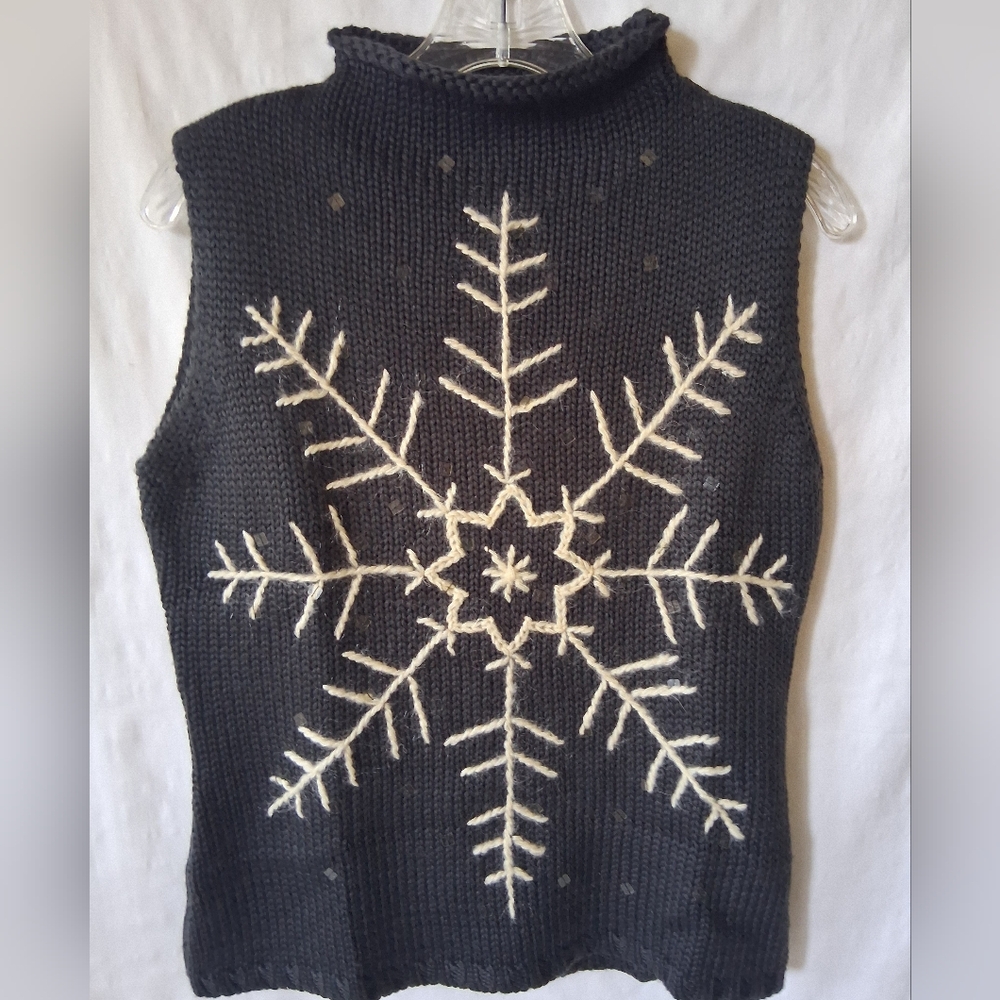 Vintage Elegant Deep Brown Turtleneck Sweater with Cream Snowflake Design